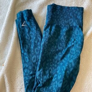 Blue cheetah gymshark leggins